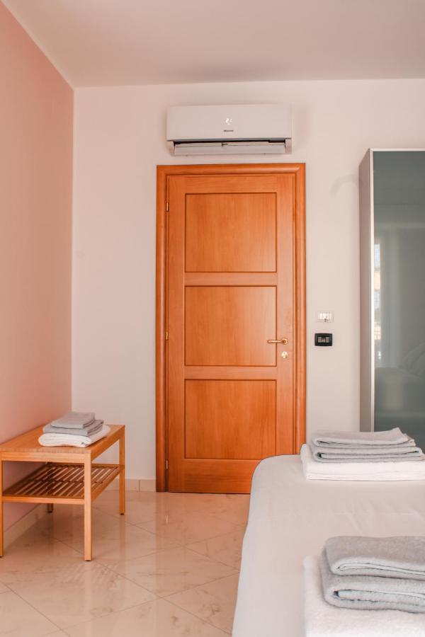 Magna Grecia B&B E Appartamenti Caulonia Marina Exterior foto